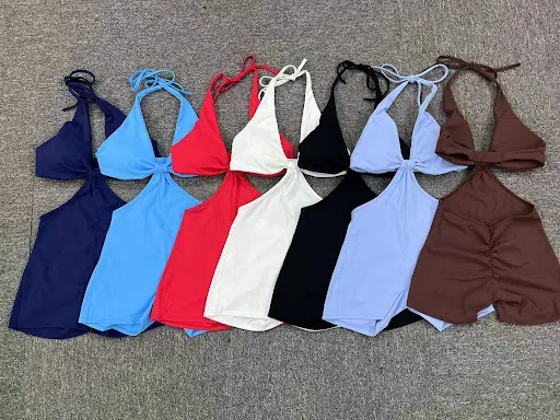 Title 29, Sıkı Spor Sahte İki Parça Yoga Tulumu