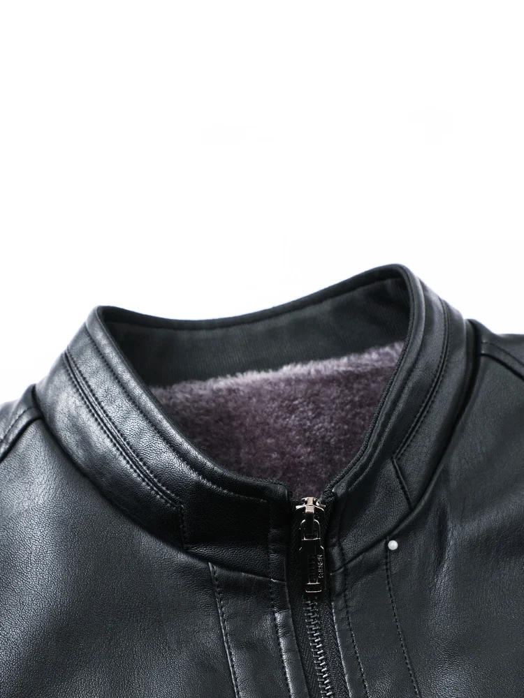 Autumn and Winter Jackets for Middle-Aged and Elderly. Warm, comfortable and stylish outerwear, perfect for cooler weath — photo 2