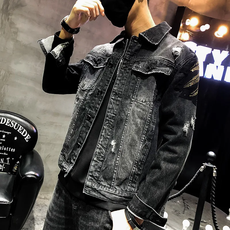 Jaqueta Jeans com Bordado de Diamante Casaco Manga Longa Elegância e Conforto em Uma Peça Versátil Ideal para Looks Modernos e Sofisticados — foto 6