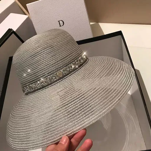 Title 2, Womens Beach Sun Hat UV UPF50 Travel Foldable B...