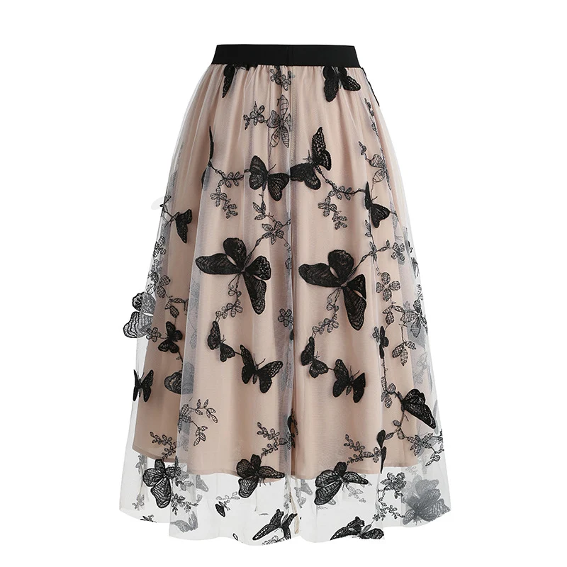 Saia feminina com bordado de borboleta e tela, um toque de elegância e delicadeza. Perfeita para looks charmosos e ocasiões especiais. — foto 10