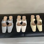 Pantofole a mezza punta alla moda con tacco grosso e punta chiusa, comode ed eleganti per donna, perfette per ogni occasione. — foto 3