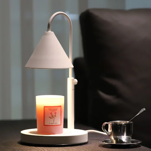 Title 4, White Lifting Aromatherapy Melt Wax Lamp. Enjoy...