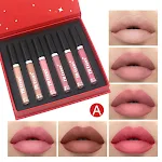 Kit presente com 6 batons líquidos matte aveludados, antiaderentes. Desfrute de lábios impecáveis, duradouros e confortáveis. — foto 3