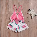Wassermelonen-Spitzen-Halter-Romper – Sommerliche Eleganz und Komfort. Der perfekte Einteiler für warme Tage, leicht und luftig. — foto 1