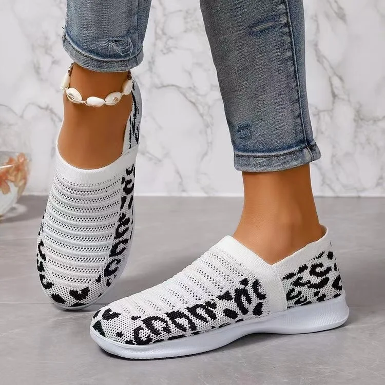 Summer and Autumn Slip-on Women's Fashion Shoes Flat Round Head Leopard Print Comfortable. Effortless style and all-day — photo 5
