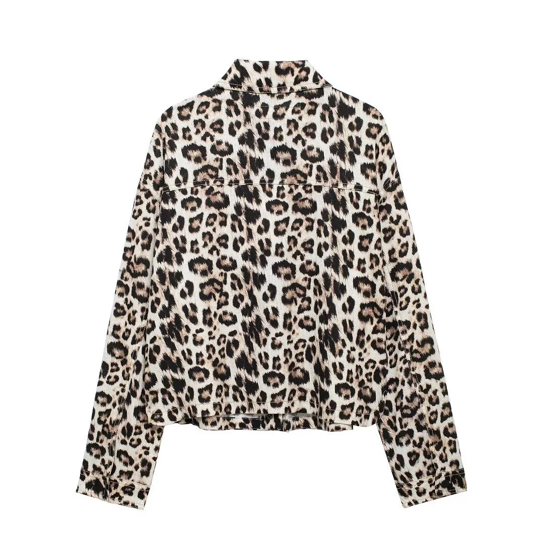 Title 4, Womens Animal Print Coat Shirt Pants Suit