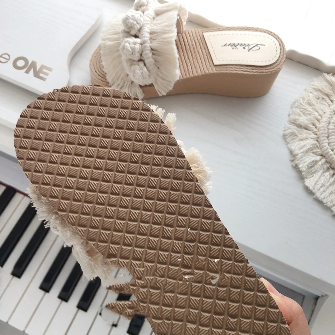 Zapatillas gruesas étnicas tejidas en cuerda de algodón para el hogar y exteriores, estilo único y comodidad superior. — foto 3