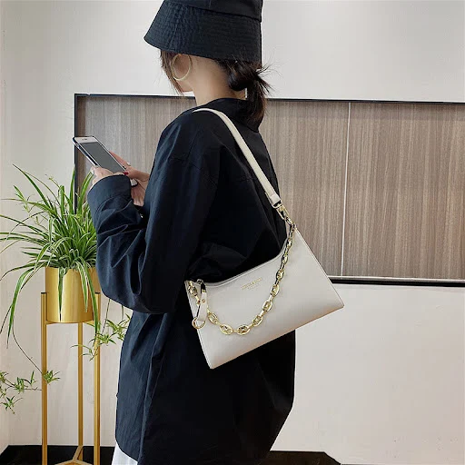 Title 7, Nueva bolsa de hombro de verano versátil estilo...