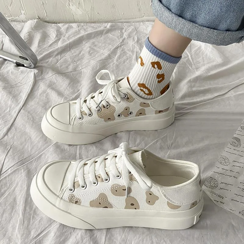 Sapatilhas de lona femininas verão finas novas primavera e outono brancas estudantes. Sapatos versáteis e confortáveis para combinar com tudo, perfeitos para estudantes. — foto 5