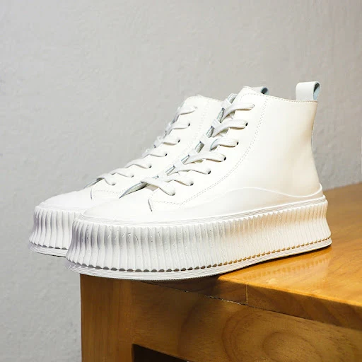 Title 4, Ladies Thick-soled High-top Canvas Shoes Stylis...