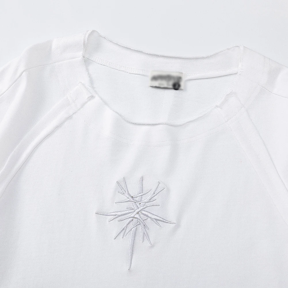 Men's Stitching Loose Niche T-shirt Comfortable Breathable Casual Fit Modern Design Perfect for Everyday Wear and Style — photo 18