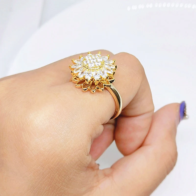 Anel de Girassol Giratório com Diamante Completo Joia Feminina Elegante Presente Ideal para Ela Design Deslumbrante de Flores Brilhantes — foto 3