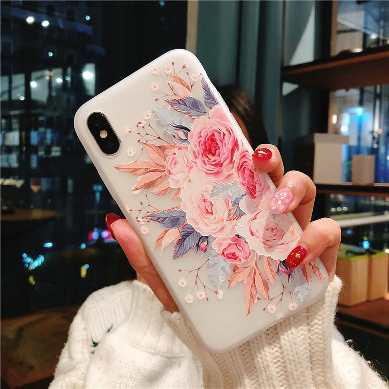 Title 2, Capa de telefone com flores em relevo. Design f...