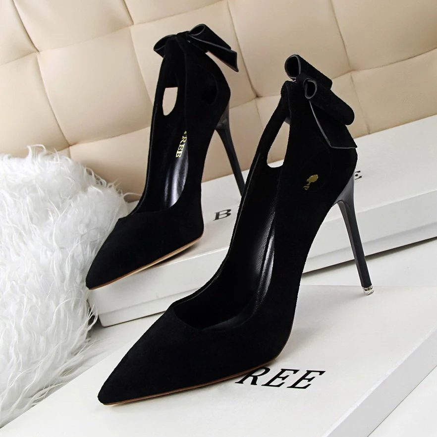 Pointed high heel stiletto shoes for women, offering elegance and confidence. Step out in style and elevate your look wi — photo 10