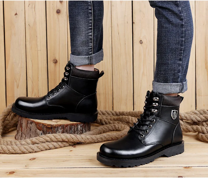 Title 10, Botas masculinas de couro natural de alta quali...
