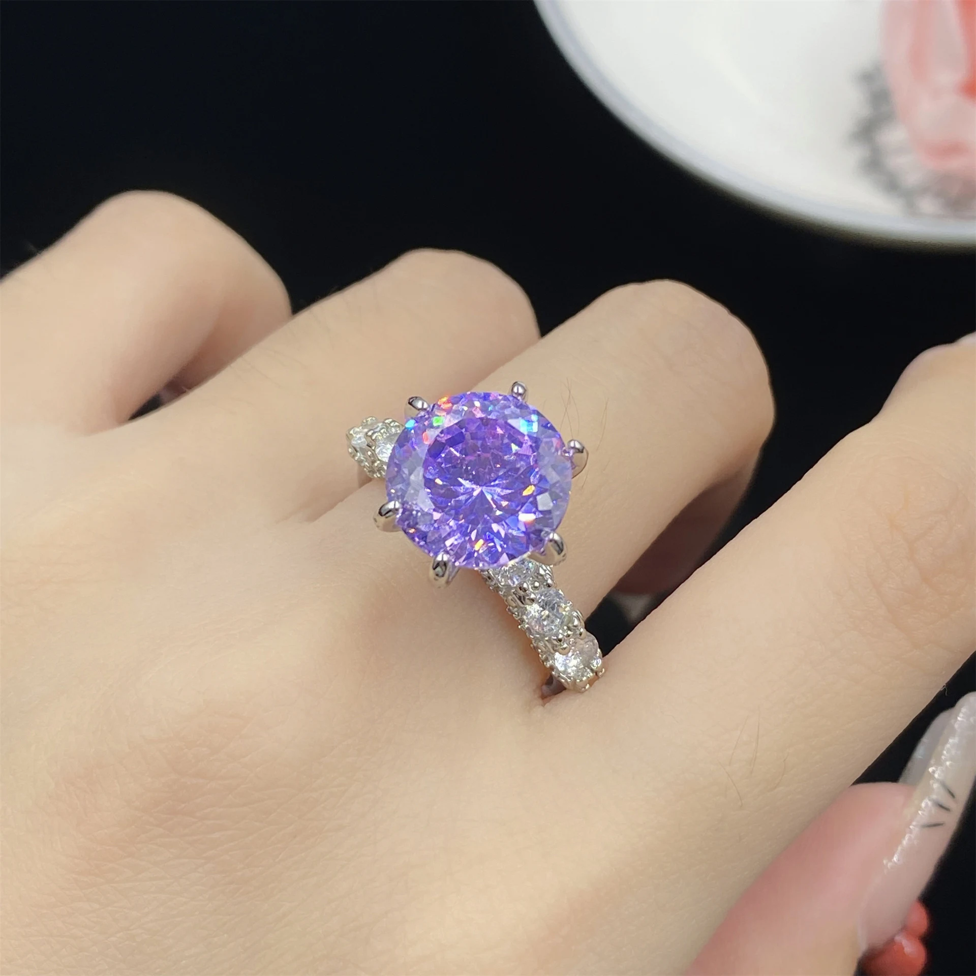 Zircônia púrpura espodumênio corte Céu Estrelado de 5 quilates. Para joias sofisticadas e elegantes. — foto 3
