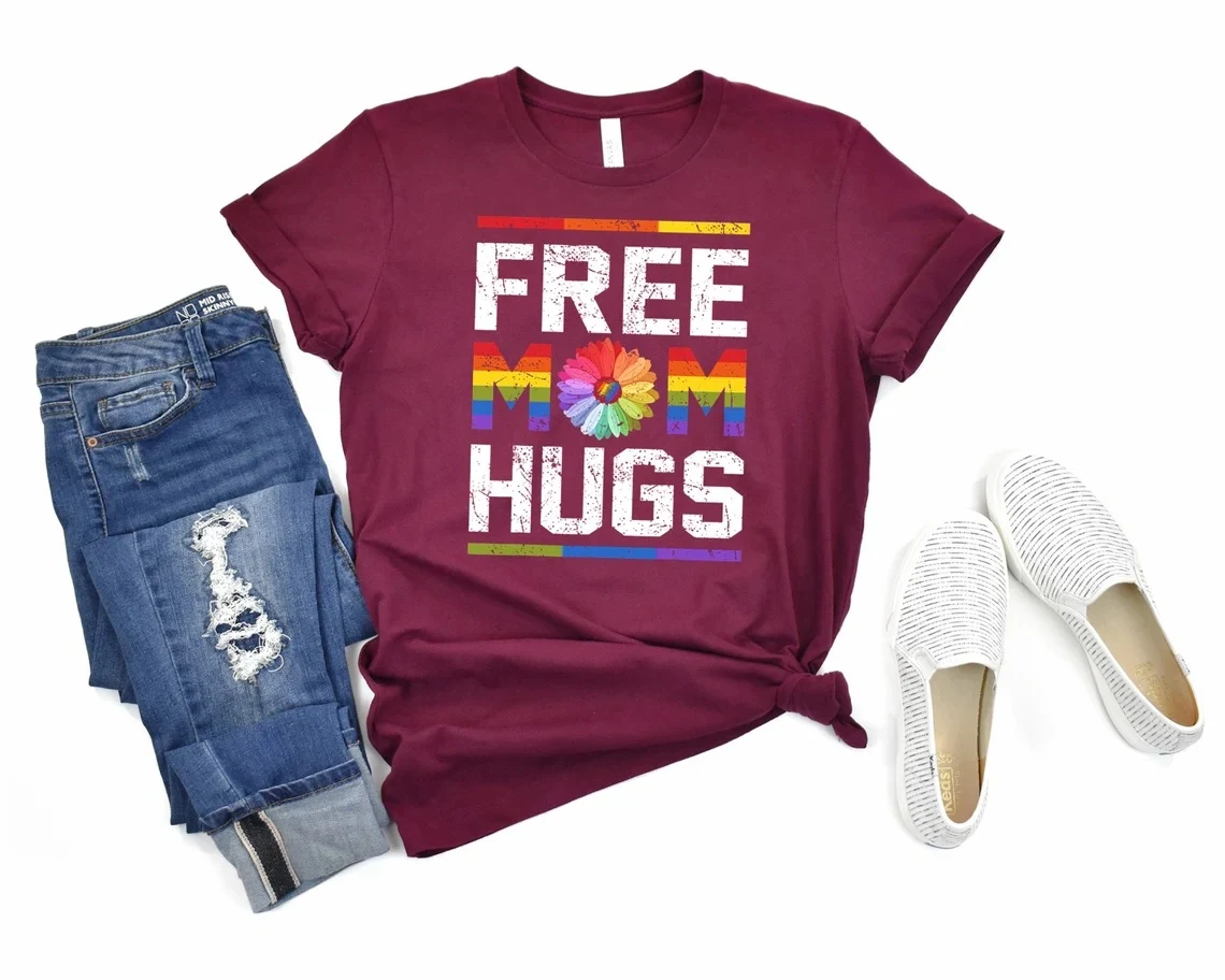 Women's Rainbow Love-letter Printed Short-sleeved T-shirt — photo 13