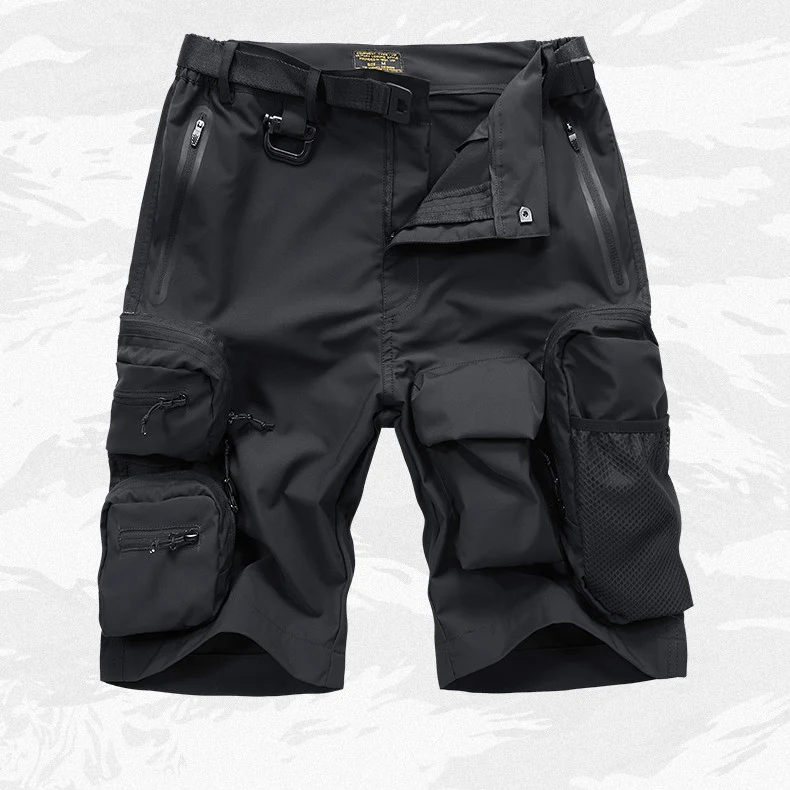 Loszittende, sneldrogende sportbroek met meerdere zakken. Ideaal voor sporten en andere activiteiten. Comfortabel en functioneel. — foto 1