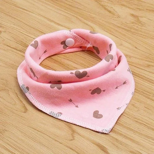 Title 6, Cat and dog triangle scarf, adjustable and comf...