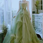 Vestido Feminino Casual e Versátil Verde Floresta. Conforto e estilo para o dia a dia, perfeito para diversas ocasiões com um toque natural. — foto 7