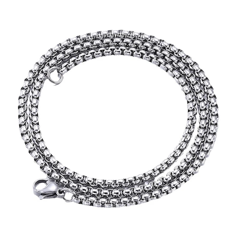 Corrente de clavícula quadrada de aço inoxidável, elegante e resistente, ideal para mulheres que buscam um acessório sofisticado e duradouro. — foto 14