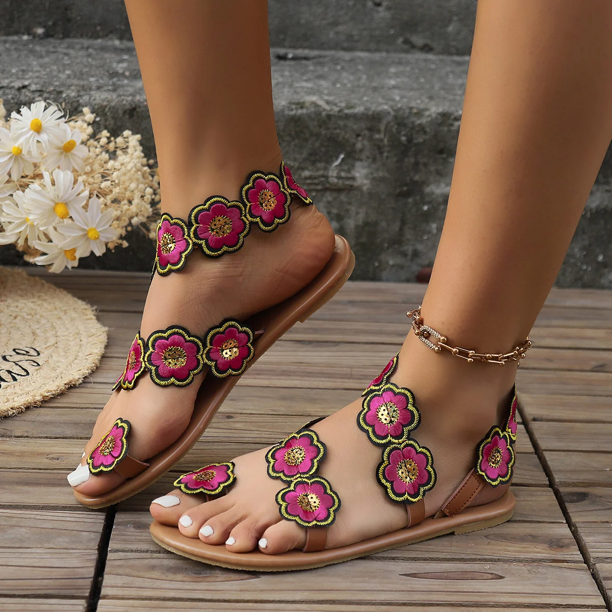Etnische Bloemenplatte Sandalen voor Dames Zomervakantie Casual Clip Toe Strand Schoenen Comfortabele Zomerstijl voor Vrouwen — foto 5