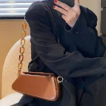 Acrylic Chain Shoulder Women's Fashion Bag. A stylish and practical handbag for women, perfect for carrying essentials w — photo 6
