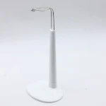 Suporte de exibição branco para bonecas de 18 polegadas. Acessório essencial para organizar e exibir suas bonecas com segurança e estilo. — foto 3