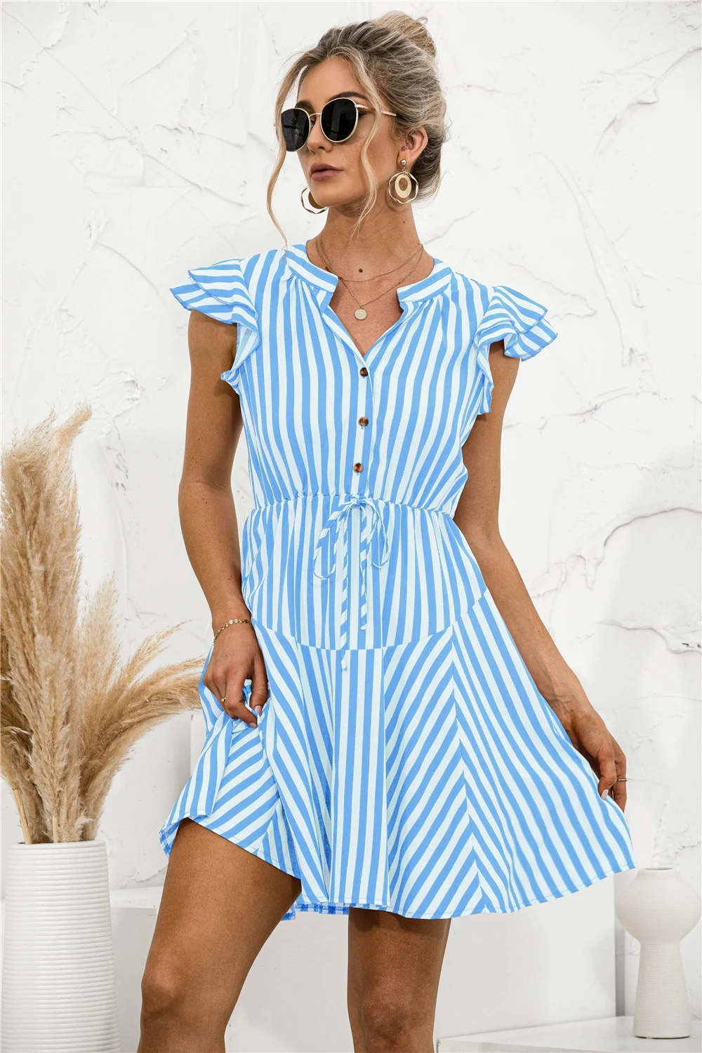 Title 16, Nellie - Modieuze mini-jurk met korte mouwen
