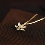 Colar feminino S925 de prata esterlina flor de sino orquídea Presente para mulheres Joia delicada e elegante Design floral requintado — foto 4