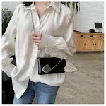 Bolsa de ombro com corrente de pino Elegância e praticidade para o dia a dia. Leve seus pertences essenciais com estilo e desfrute do conforto. — foto 16