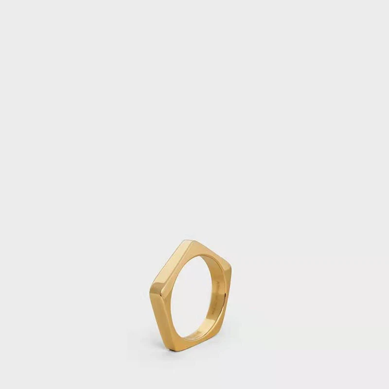 Colar banhado a ouro 18K Estilo Simples e Cool Celebridade da Internet Mesmo Estilo Acessório Elegante para Uso Diário e Presentes Sofisticados — foto 1