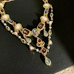Colar gargantilha com pingente de borla, pérolas, cristal e diamantes brilhantes, estilo vintage, corrente de clavícula para realçar o pescoço. — foto 10