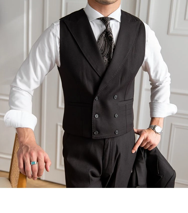 Gilet autunnale da uomo doppiopetto slim fit taglie forti, un capo elegante e confortevole per la stagione autunnale. — foto 3