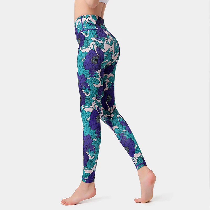 Amazon Printed Yoga Pants for Women. Breathable, High Waisted. Perfect for Yoga, Workouts and Fitness Activities. — photo 2