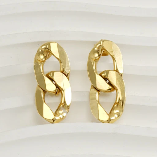 Title 1, Pendientes chapados irregulares en oro de 18K a...