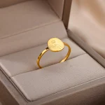 Anel Adorno Minimalista Clássico Sol Lua Design elegante e atemporal. Adicione um toque de misticismo e sofisticação ao seu estilo. Joia perfeita! — foto 29