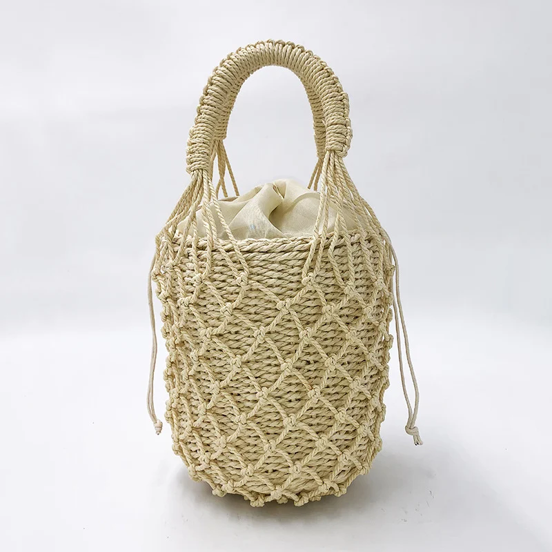Bolsa feminina tecida à mão, personalidade fashion. Artesanal e elegante, ideal para mulheres que buscam estilo e exclusividade. Um acessório único e charmoso. — foto 12