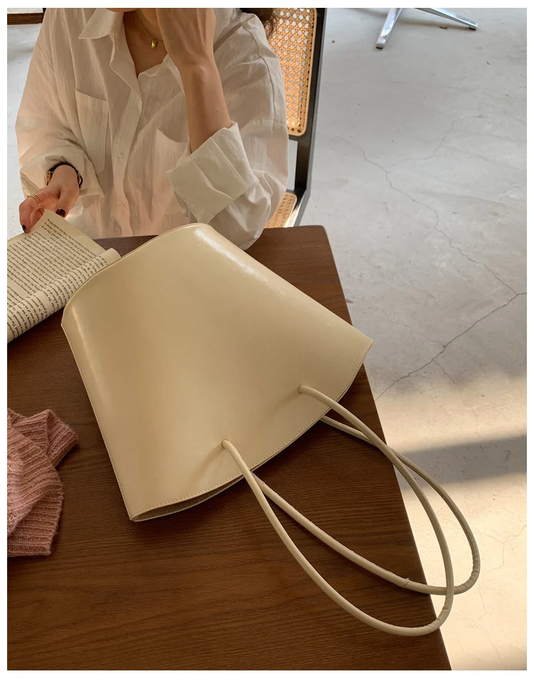 Title 6, Korean Style Homemade Simple Child Mother Bucke...