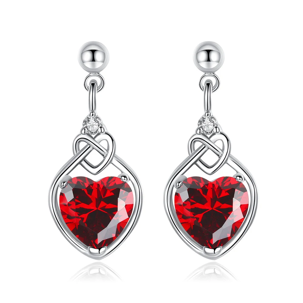 Conjunto de joias de rubi em formato de coração, perfeito para expressar amor e carinho. Um presente inesquecível para ocasiões especiais. — foto 27
