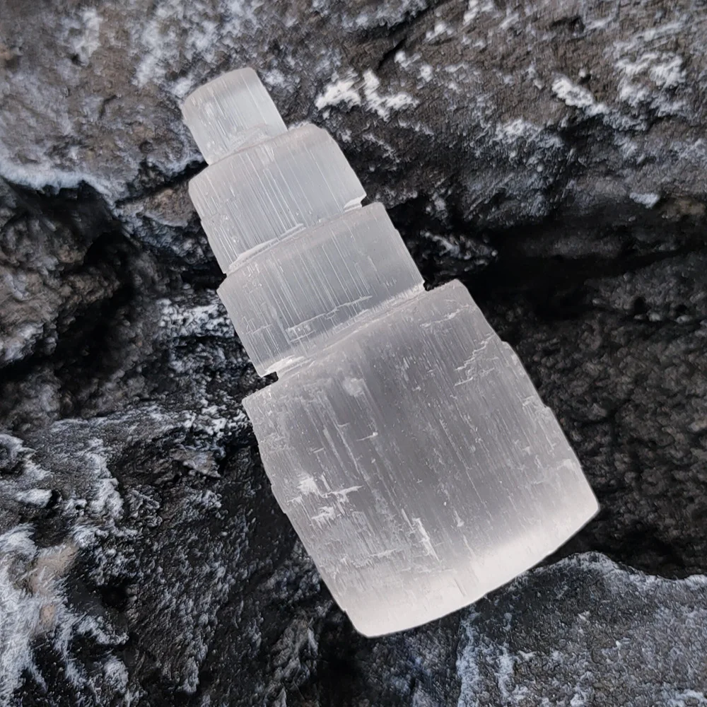 Juego de flechas de piedra colorida de jade y ágata de cristal en espiral ideal para puntería precisa y diversión. — foto 5