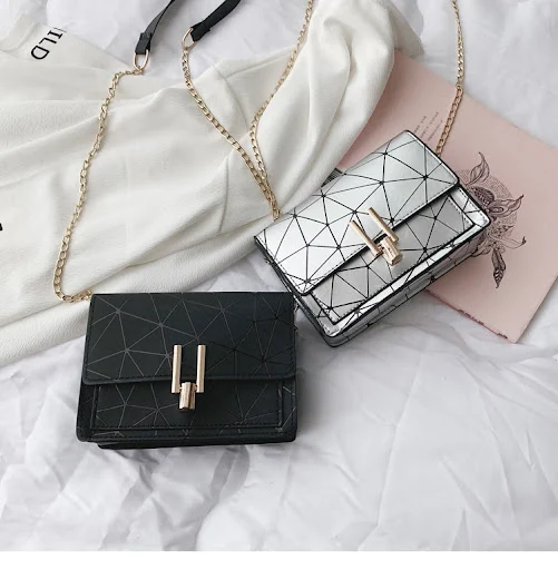 Title 15, Check shoulder bag for everyday use. Stylish an...