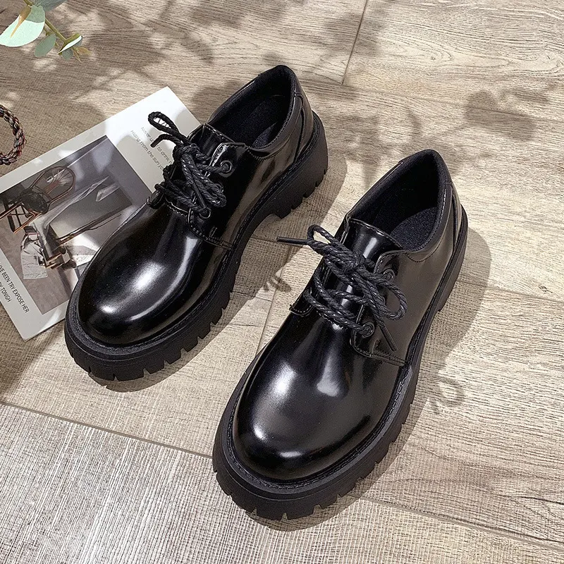 Women's Thick Soled Platform Shoes Patent Leather Big Toe. Elevate your style with these comfortable and fashionable sta — photo 4