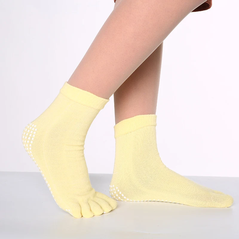 Dames antislip yoga vijfvinger sokken van puur katoen met dispenser voor optimale grip en comfort tijdens je yogasessies. — foto 9