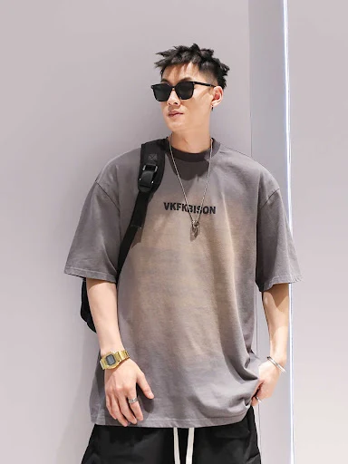 Title 3, Gradient Washed Fashionable T-shirt Mens and W...