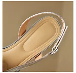 Sandálias femininas retrô com bico quadrado e salto agulha. Fechadas, vazadas, perfeitas para o trabalho e uso diário. Conforto e estilo garantidos. — foto 14