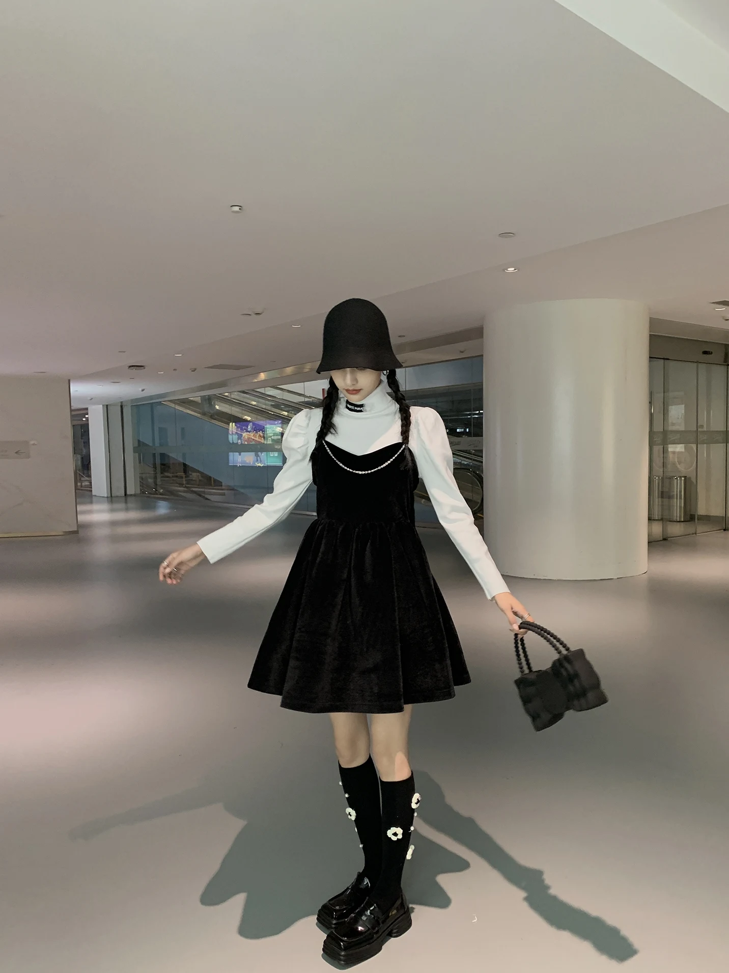 product image - 4