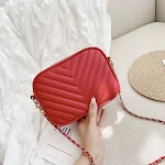 Bolsa Feminina Retrô Cor Sólida Estilo Estrangeiro Quadrada Pequena Ideal para Looks Charmosos e Sofisticados Perfeita para Diversas Ocasiões. — foto 3