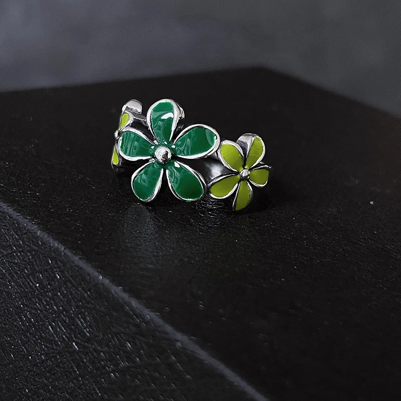 Anel de flor verde natural esmaltado para mulheres, perfeito para adicionar um toque elegante e vibrante ao seu visual, celebrando a beleza da natureza. — foto 6